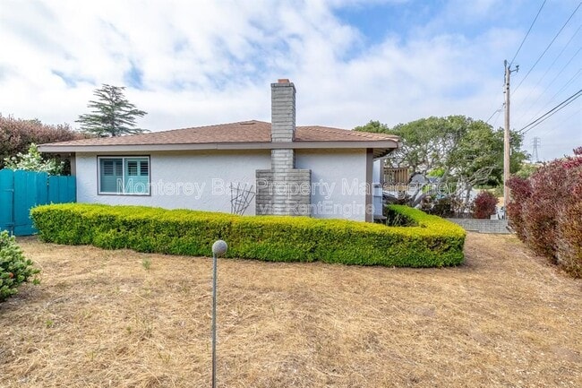 Photo - 1137 Mescal St