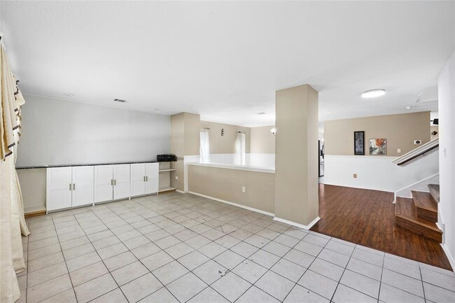 Photo - 3618 Windhill Loop