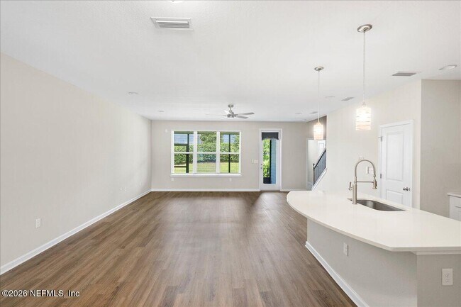 Photo - 171 Tamar Ct