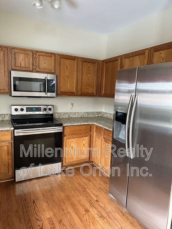 Photo - 3189 Silverbrook Dr