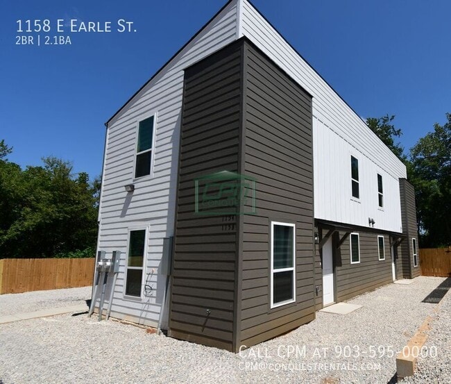 Building Photo - 1158 E Earle St