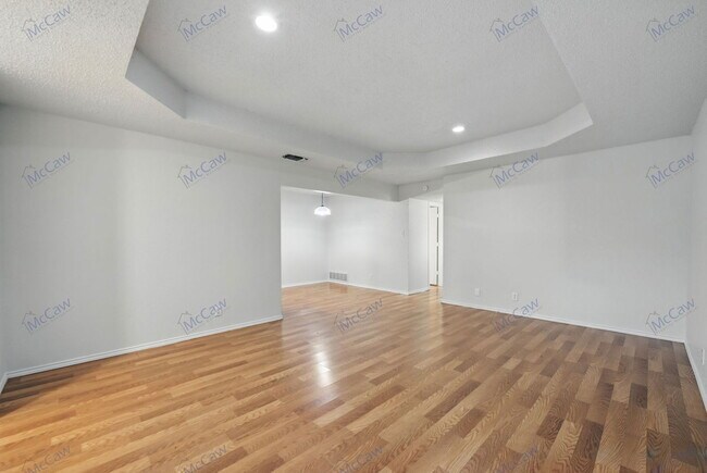 Photo - 6708 S Creek Dr