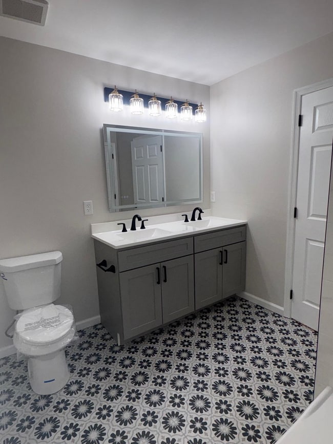 Photo - 7 Chapel Hill Rd