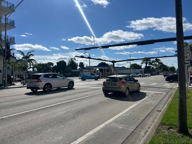 Photo - 7 N Federal Hwy Unit 1