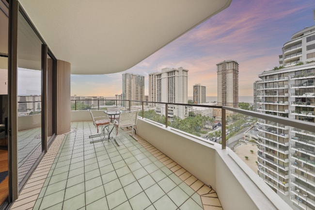 Photo - 1910 Ala Moana Blvd Unit 18A