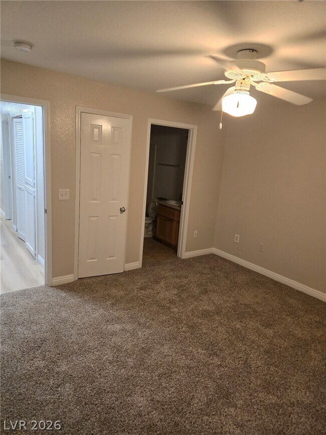 Photo - 4730 E Craig Rd Unit 2142