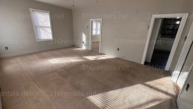 Photo - $900 - 1 bedroom / 1 bathroom - Single Family Home