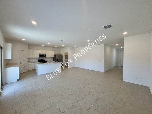 Photo - 10253 W Sumullen St