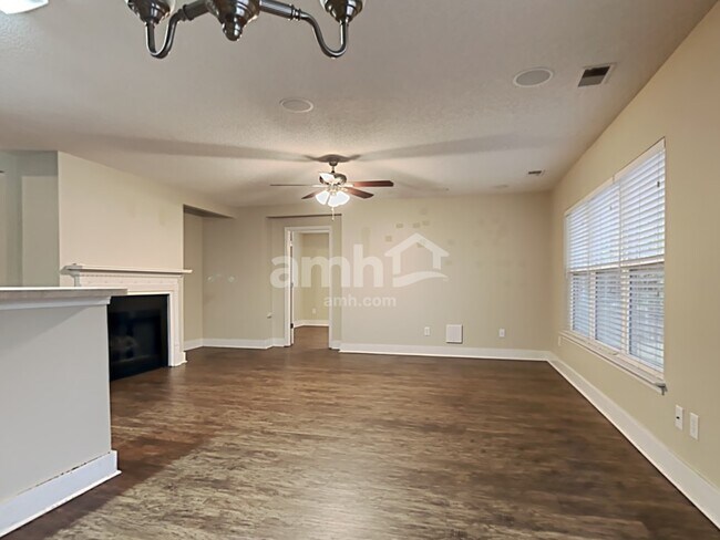 Photo - 4828 Gilpen Court