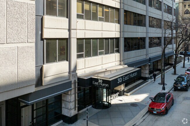 Entrance - 30 E Huron St