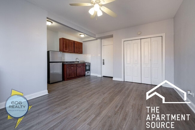 Photo - 6930 N Greenview Ave Unidad 608