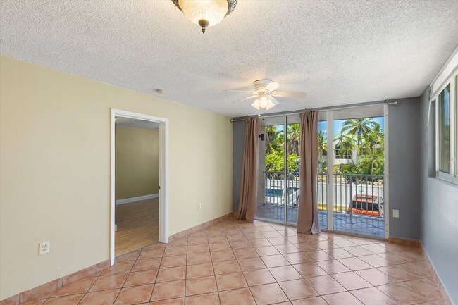 Photo - 2 Bedroom 2 bathroom condo available!