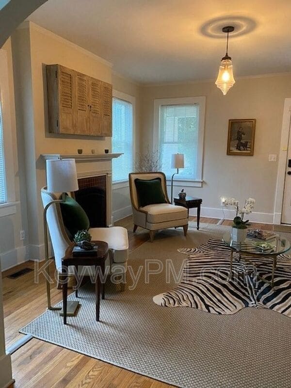 Photo - 1827 McDowell St