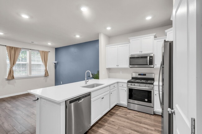 Photo - 19 Katherine Dr