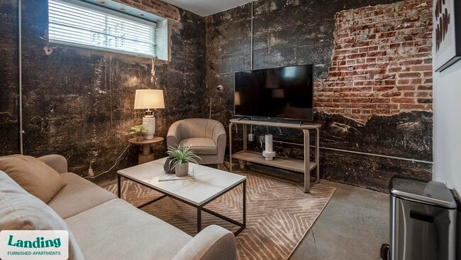 Building Photo - 99 S Front St Rental