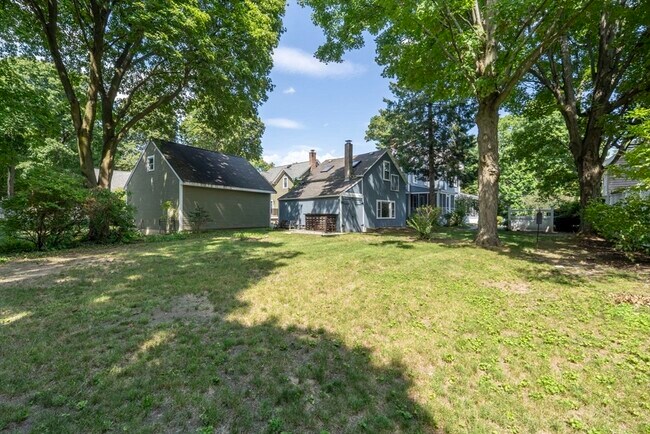 22 Berkeley St