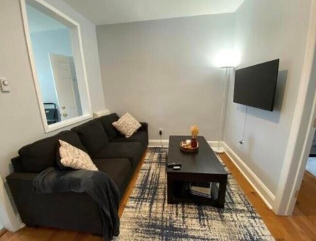 Photo - 227 Brunswick St Unidad 3