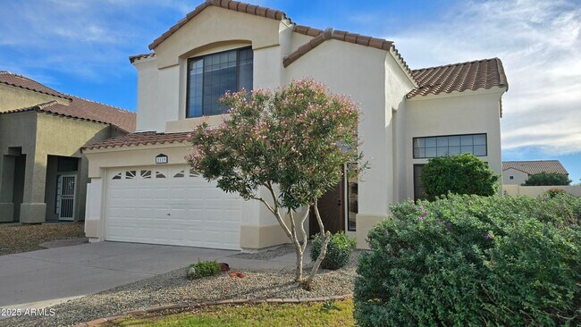 Photo - 2119 W Tracy Ln