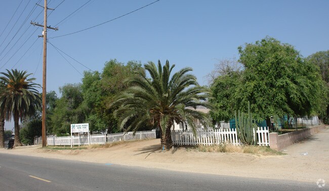 Photo - Mobile Home Park