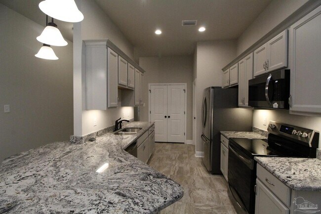 Photo - 8480 Beech Tree Rd