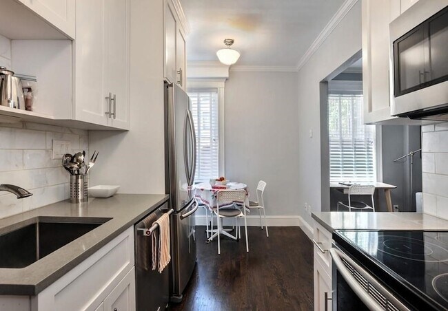 Photo - 4 Washington Ave Unit 1