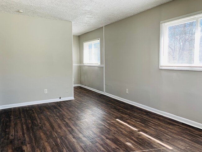 Photo - 6102 E Fayetteville Dr Unit 6102