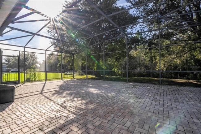 Photo - 2342 Crosston Cir