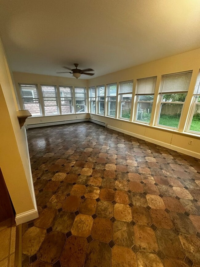 Building Photo - 36 Blodgett St Rental