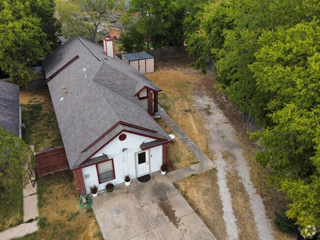 Building Photo - 3102 Beran Dr Rental