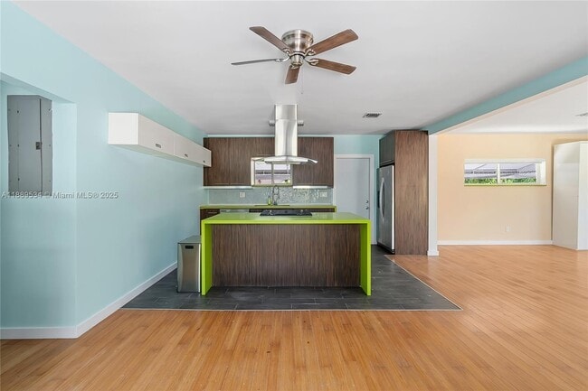 Photo - 1600 NE 110th Terrace