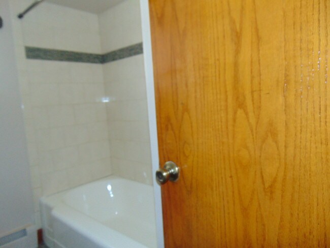 Photo - 2325 W Marquette rd Unit 2