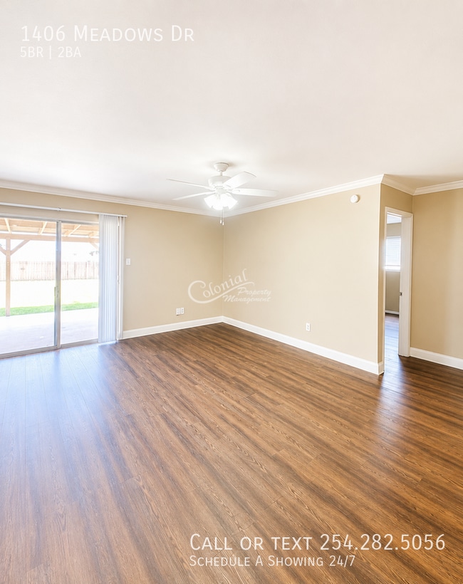 Photo - 1406 Meadows Dr