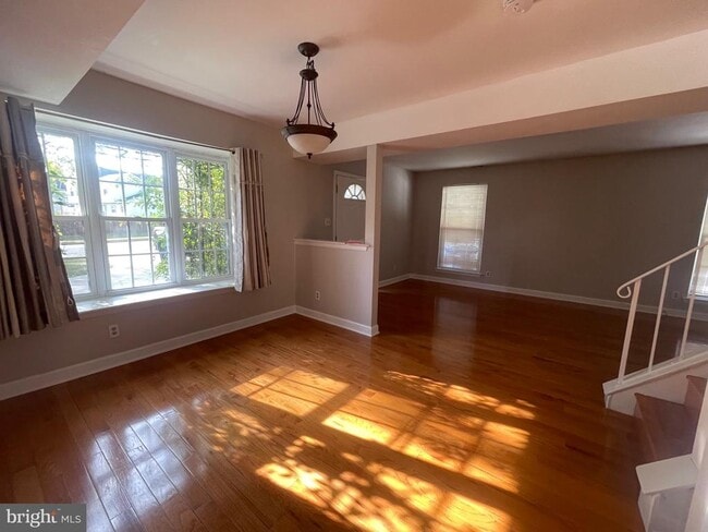 Photo - 4 Brookview Dr