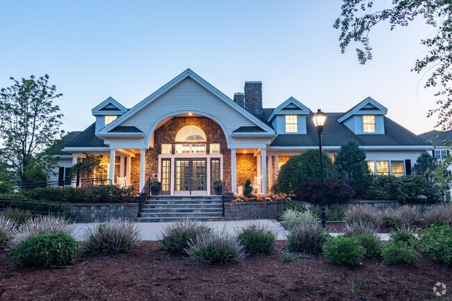 Building Photo - Heritage at Bedford Springs Rental