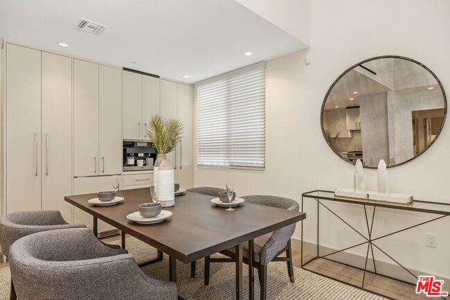 Photo - 130 S Sepulveda Blvd Unit 211