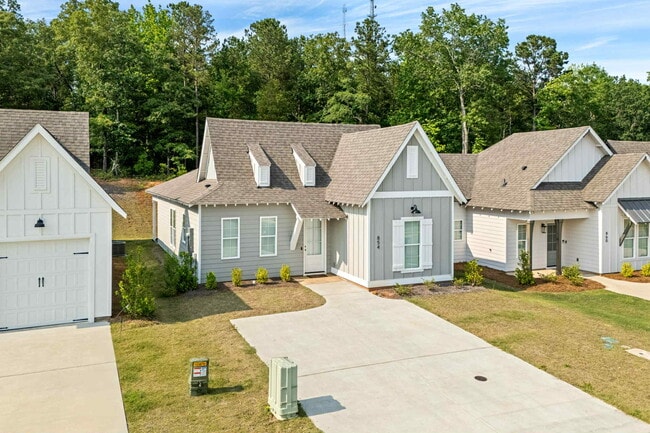 Building Photo - 854 Village Dr Rental