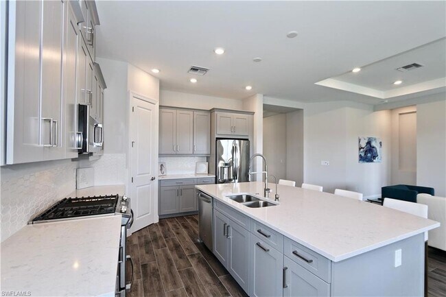 Photo - 8428 Rosa Ct