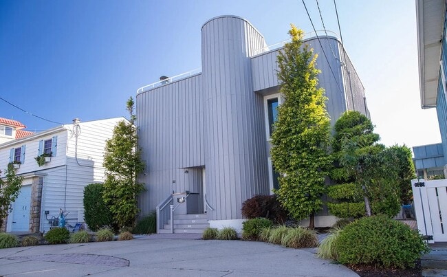 Photo - 212 N 33rd Ave