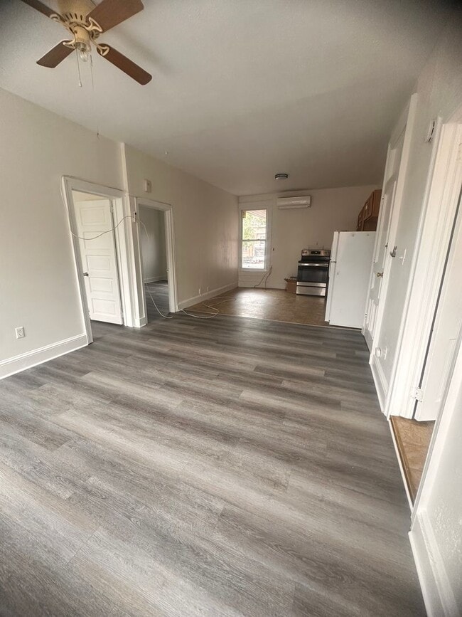 Photo - 209-209 Locust St Unit 209 Apt 2