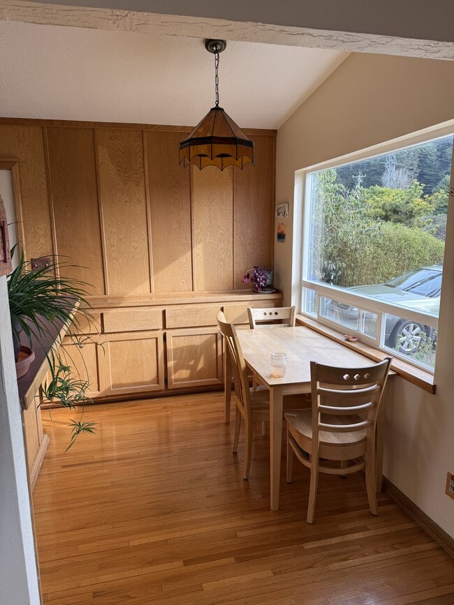 Photo - 2112 Buttermilk Ln