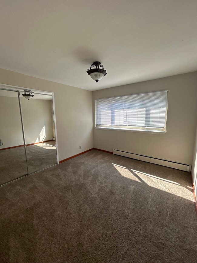 1Bed1Bath Unit 419-202 - Stadium Village Apartments