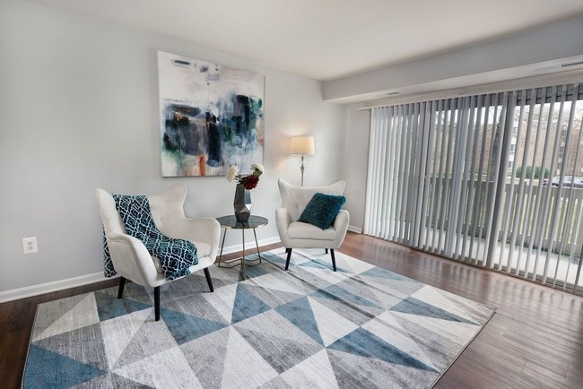 Photo - The Glendale Residence