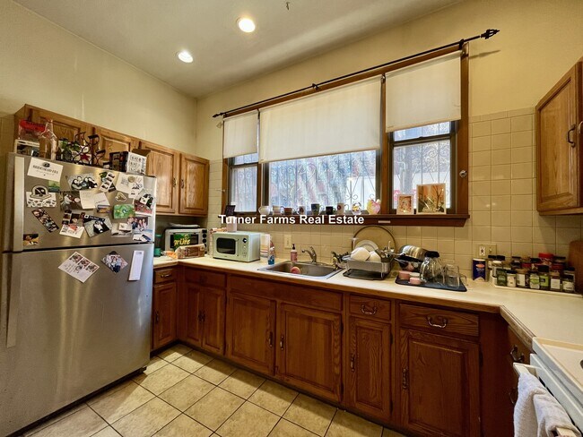 Photo - 264 Shawmut Ave Unit A