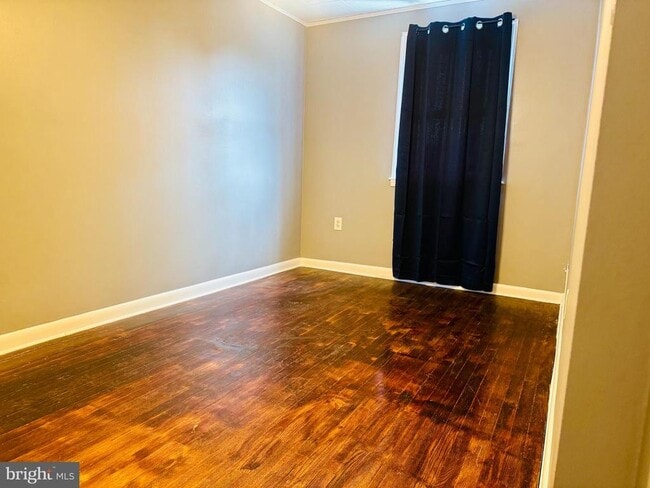 Photo - 2111 Vailthorn Rd