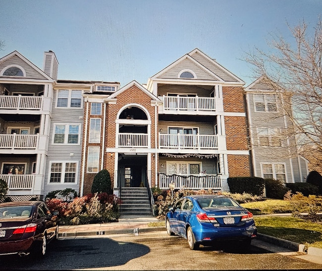 Building Photo - 7512 Ashby Ln Rental
