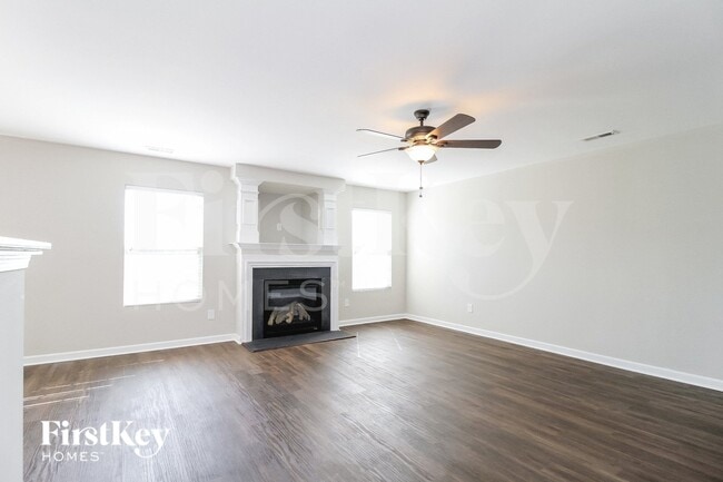 Photo - 119 Habersham Ct