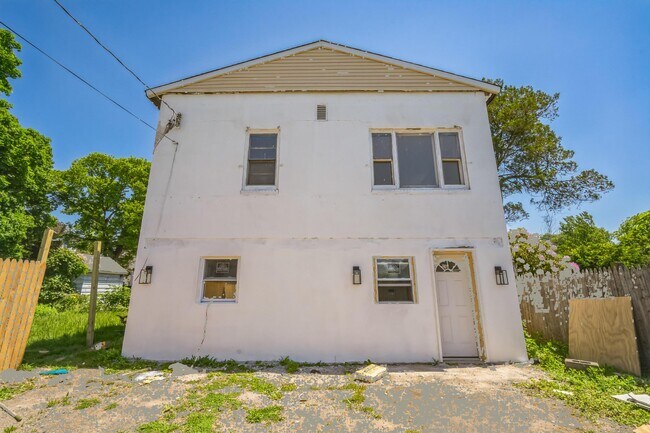 Photo - 218 Belmont Ave House