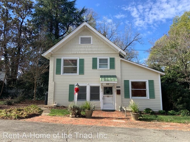 1 br, 1 bath House - 908 W. Cornwallis Drive - 1 br, 1 bath House - 908 W. Cornwallis Drive
