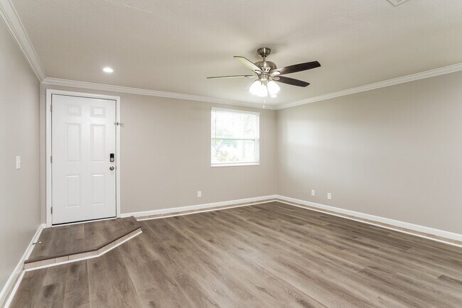 Photo - 2796 Kiowa Ave