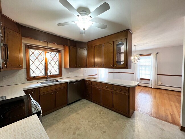 Photo - Single family with Connecticut River views Casa